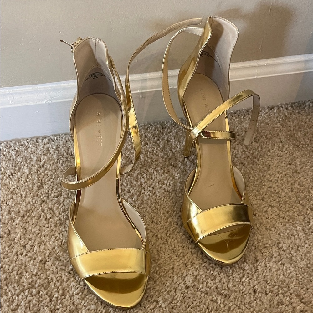 Nine West Shiny Gold Heels